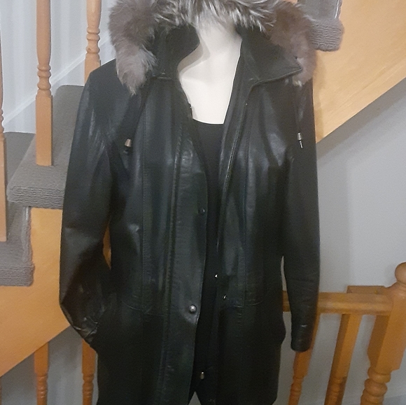 VTG-Hide House Genuine Leather Coat- Black- Women's XS/S- Made in Canada - Picture 3 of 10